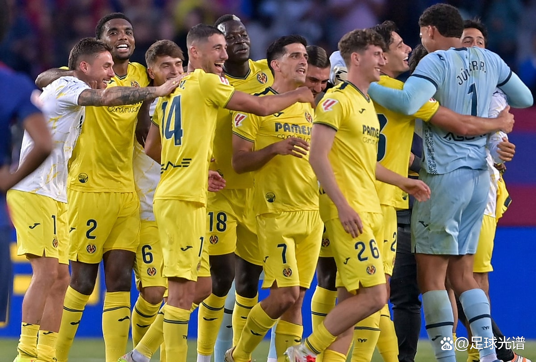 包含比利亚雷亚尔主场获胜，小组出线希望更加明朗的词条