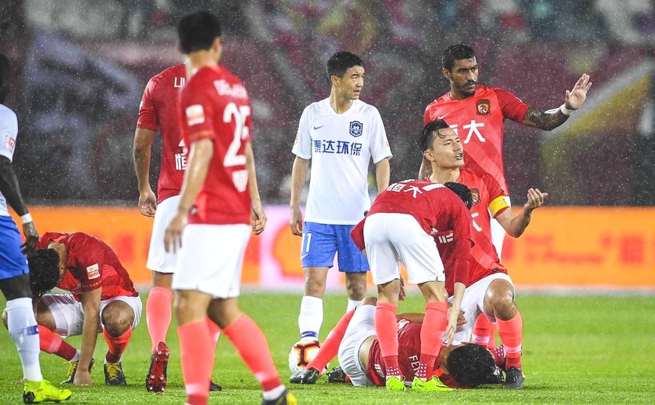 天津泰达在主场全取三分,豪取胜利 天津泰达在主场全取三分,豪取胜利