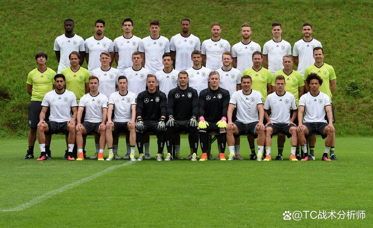 关于斯图加特客场战胜莱比锡红牛,豪取三分的信息 关于斯图加特客场战胜莱比锡红牛,豪取三分的信息