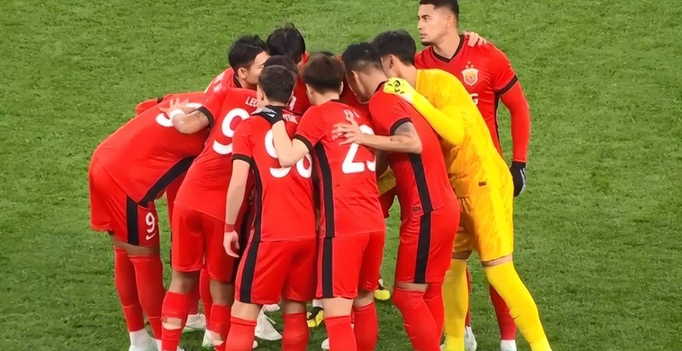 上海海港队受伤多人,战斗力下降的简单介绍 上海海港队受伤多人,战斗力下降的简单介绍