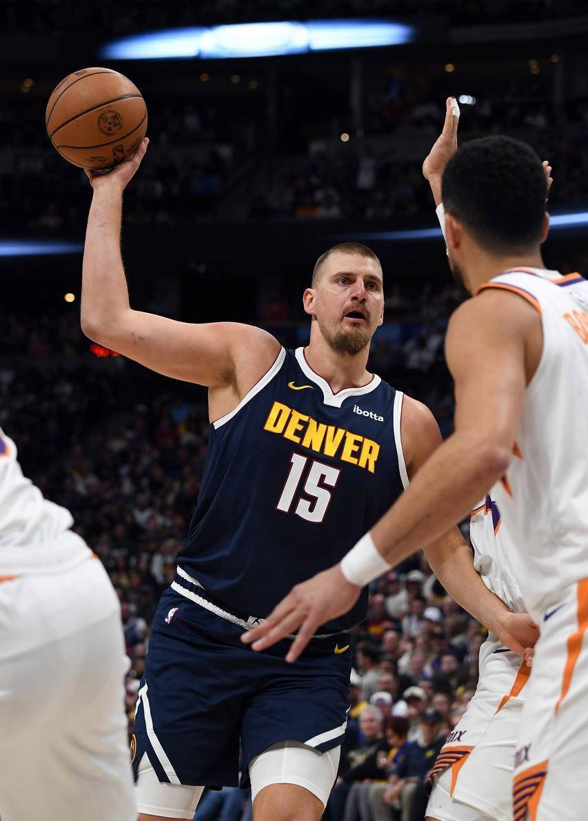 太阳客场击败掘金，取得四连胜