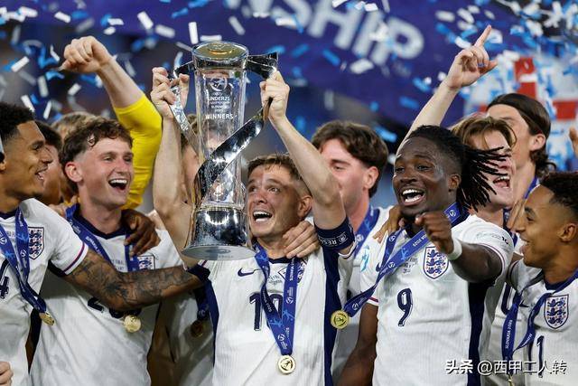 英格兰队成功击败德国队