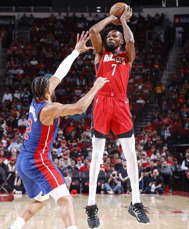 篮网全队发威逆转马刺，杜兰特状态火爆