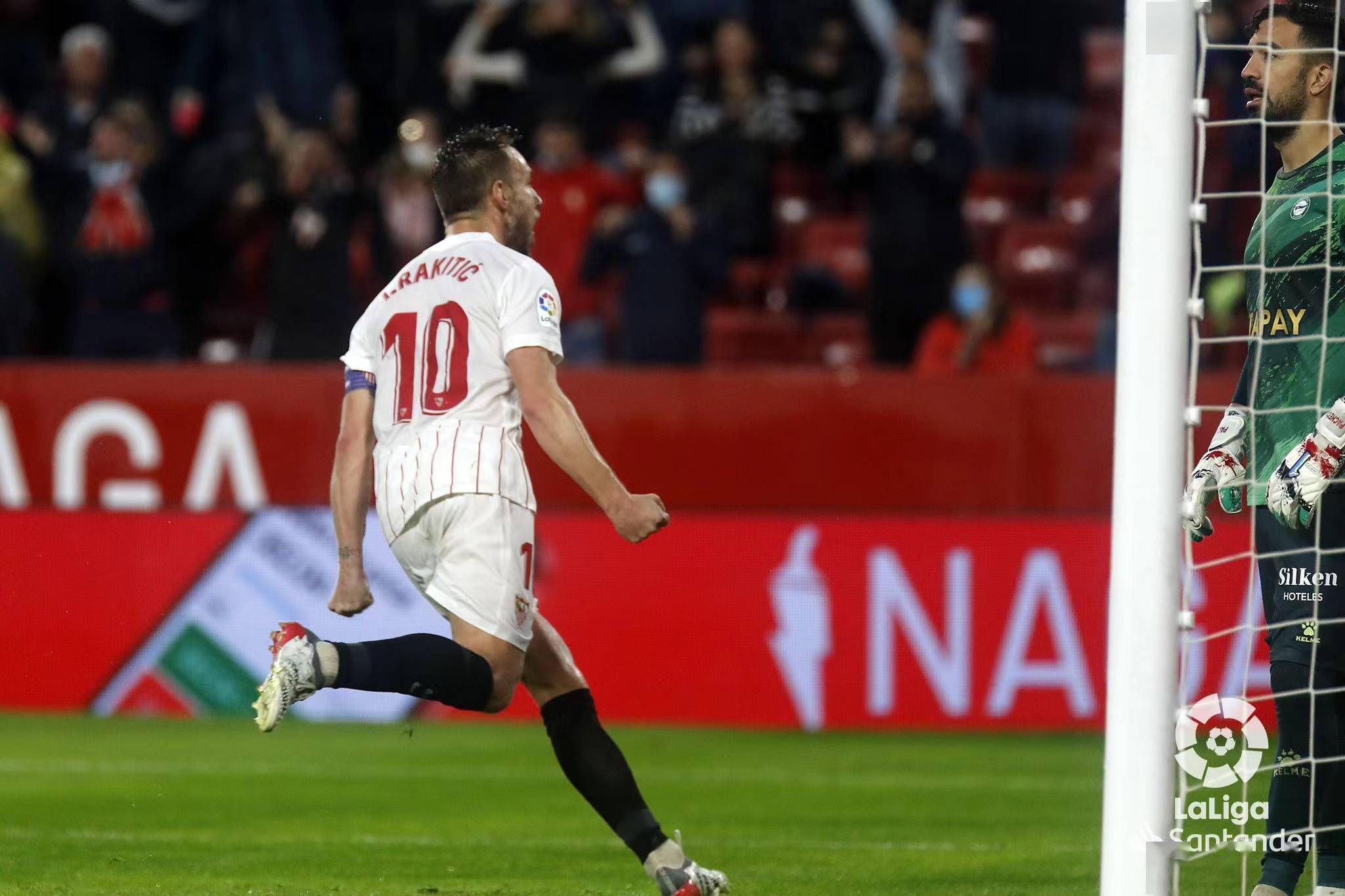 西甲劲旅精英对决,胜负不分黑马困境待挑的简单介绍 西甲劲旅精英对决,胜负不分黑马困境待挑的简单介绍