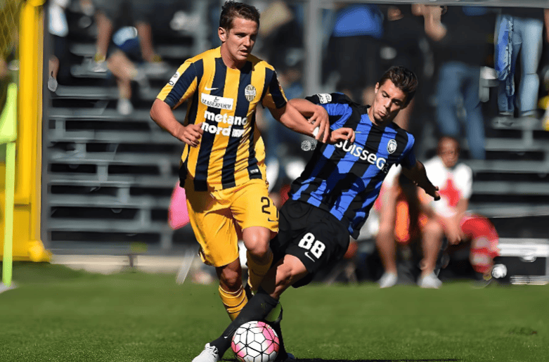 关于热那亚新签约中场球员备战下一场比赛的信息