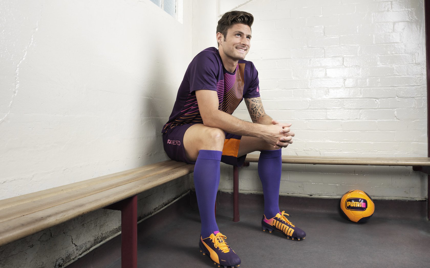 佩德里彻底打爆防线，皇家社会险胜伊拉克，一场战术与意志的较量