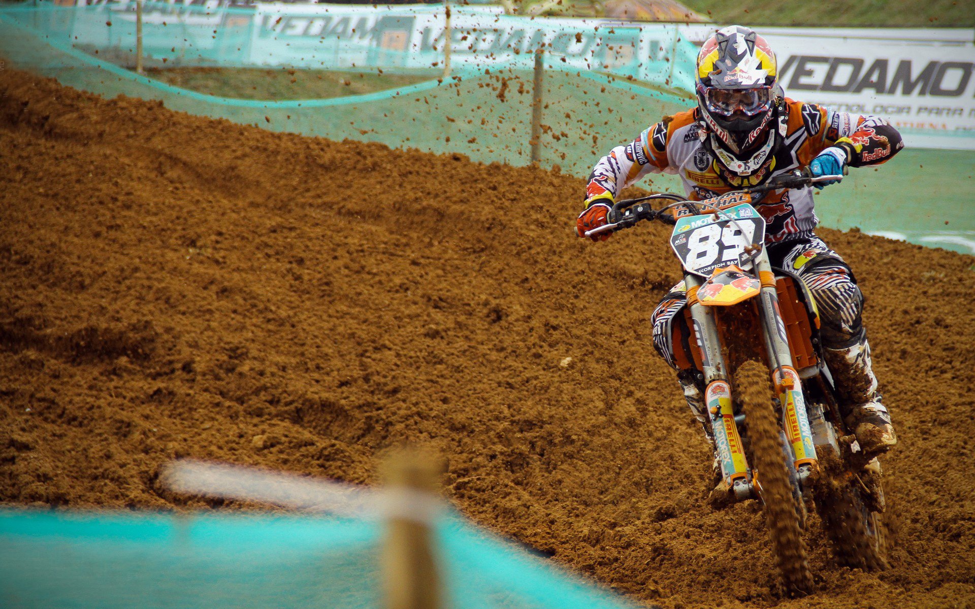 卡拉斯科闪耀全场，乌克兰新星轻取拜仁改写欧冠格局