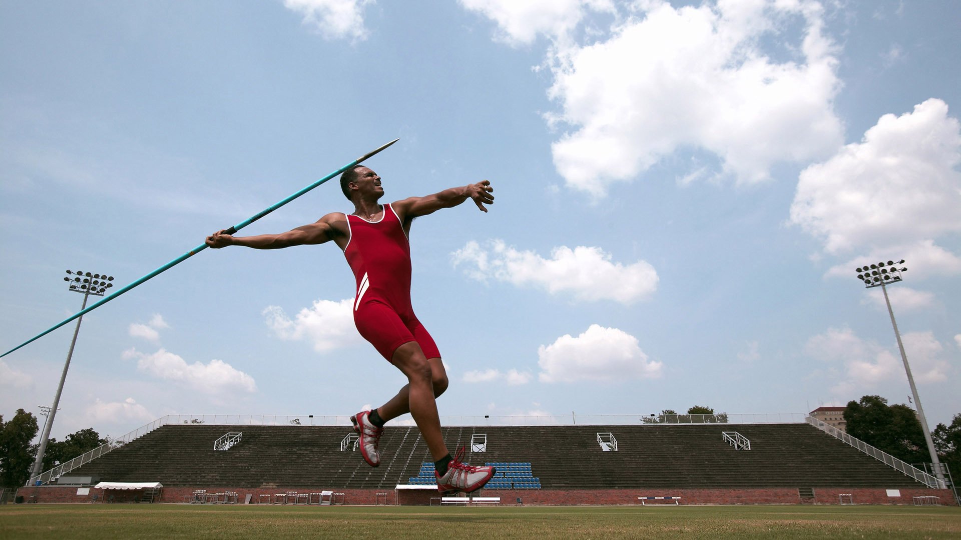 硬仗之王蒂亚戈，当波兰铁骑遭遇乌拉圭獠牙